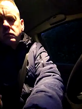 Hectorthyssen1 online show from November 20, 4:07 pm