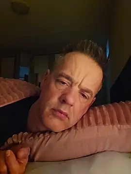 Hectorthyssen1 online show from April 5, 6:42 am