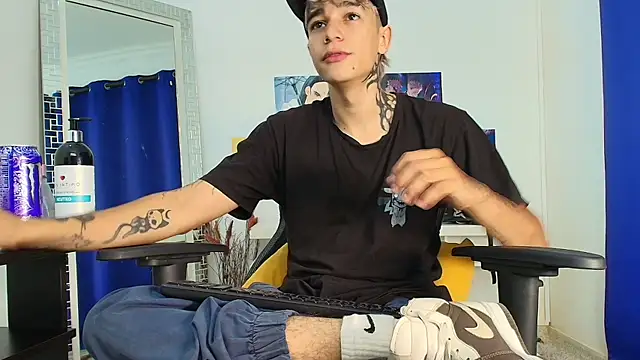 Zacktk7 online show from March 11, 8:09 pm