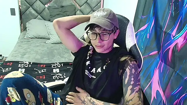 Zacktk7 online show from April 13, 9:08 pm