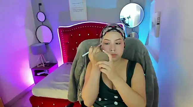 Namiko Park online show from February 5, 4:36 pm