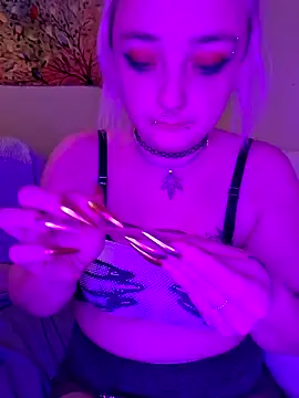 IzanamiNova online show from February 1, 5:49 am