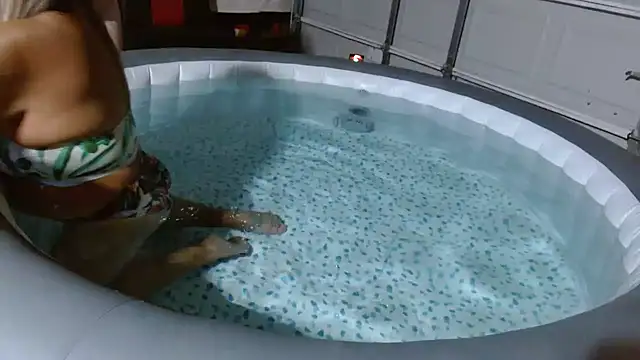 69vivian online show from January 18, 1:41 am