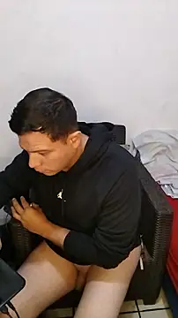 miketripi420 online show from February 11, 5:29 am