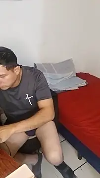 miketripi420 online show from February 18, 6:00 am