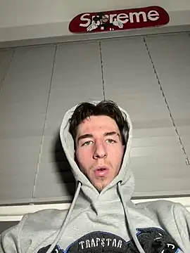 MikesWood21 online show from February 13, 12:57 am