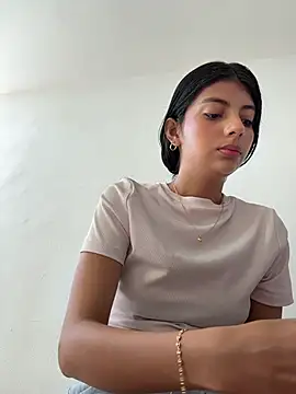 Baby Niels online show from April 15, 4:33 pm