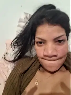 Snapshot of charllottebrasilian chatting on June 30, 12:43 am charllottebrasilian online show from June 30, 12:43 am