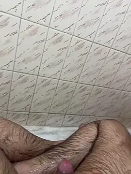 studdboyy online show from November 12, 2:04 am