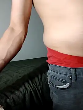 jhonyhot9292 online show from April 9, 6:30 am