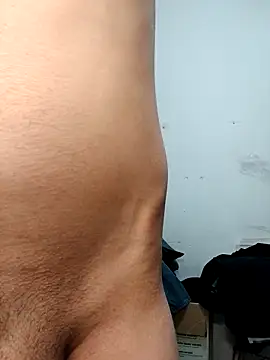 jhonyhot9292 online show from December 15, 12:27 am