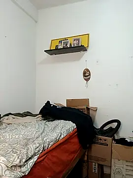 Snapshot of jhonyhot9292 chatting on February 19, 5:26 am jhonyhot9292 online show from February 19, 5:26 am