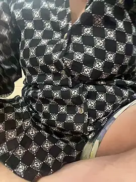 Snapshot of Sexy-Mona2 chatting on June 3, 7:09 am Sexy-Mona2 online show from June 3, 7:09 am