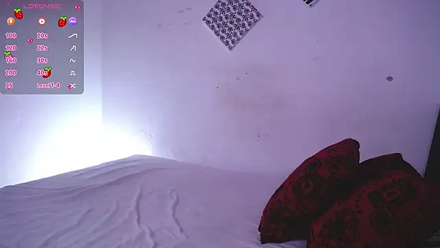 Snapshot of zarquita99 chatting on November 14, 9:02 am zarquita99 online show from November 14, 9:02 am