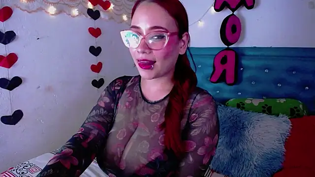 Snapshot of zarquita99 chatting on March 5, 6:01 am zarquita99 online show from March 5, 6:01 am