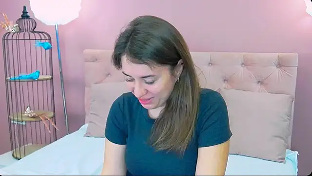 LeonnaJones online show from February 22, 9:34 am