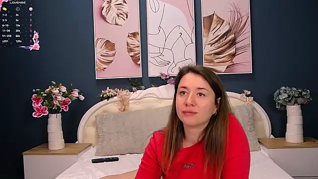 LeonnaJones online show from March 17, 9:44 am