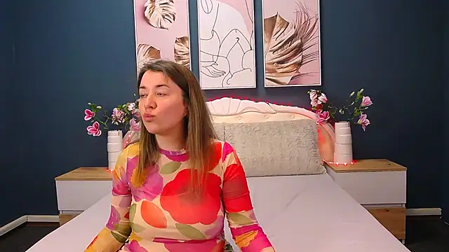 LeonnaJones online show from March 6, 11:47 am