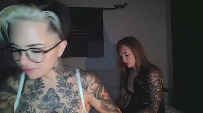 Alexandersonxo online show from March 17, 12:10 am