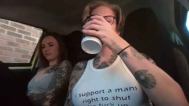 Alexandersonxo online show from December 6, 11:27 am