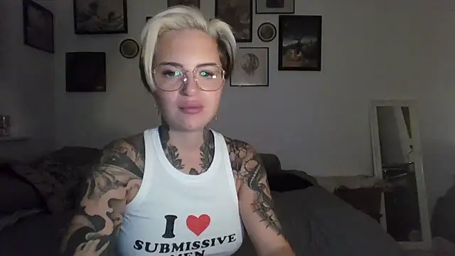 Alexandersonxo online show from October 4, 6:53 pm