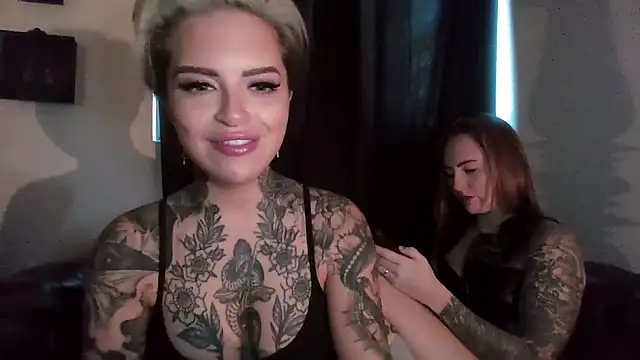 Alexandersonxo online show from November 30, 11:00 am