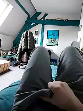 JulesG18 online show from February 28, 11:21 am