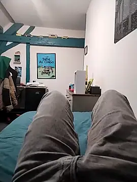 JulesG18 online show from February 26, 5:46 pm