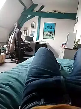 JulesG18 online show from February 23, 11:00 am