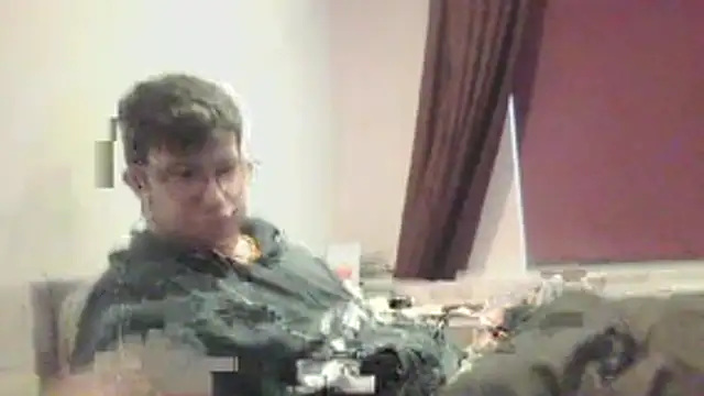 JulesG18 online show from February 9, 2:37 pm