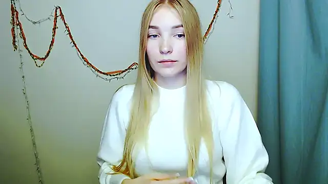 Queen ofLove online show from December 18, 9:07 pm