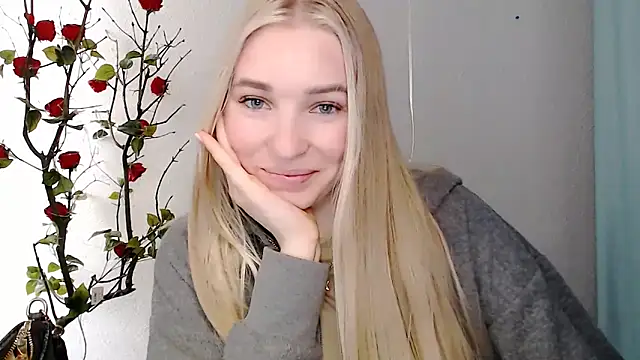 Queen ofLove online show from April 9, 12:33 pm