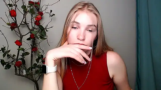 Queen ofLove online show from March 25, 4:28 pm