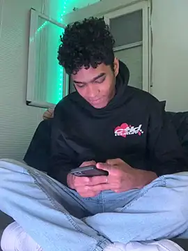 Ryan-hot online show from October 27, 8:54 pm