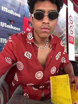 Ryan-hot online show from July 17, 2:14 pm