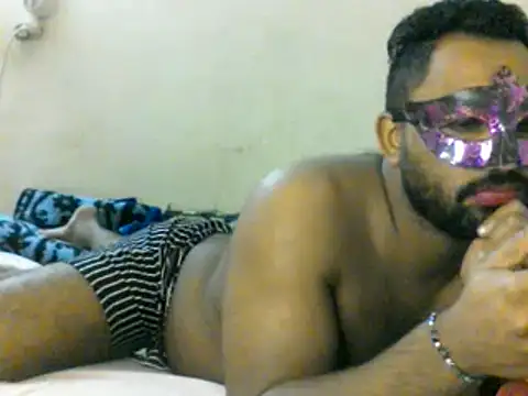 medo232586 online show from December 1, 4:34 pm