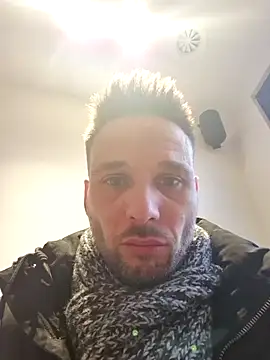 Snapshot of Kefster86 chatting on February 7, 2:04 pm Kefster86 online show from February 7, 2:04 pm