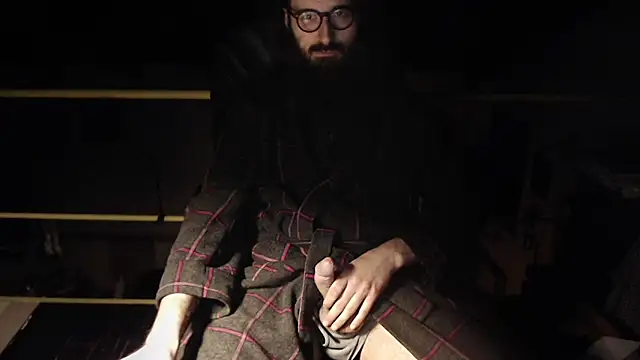 contemptumundi888 online show from February 16, 6:32 pm