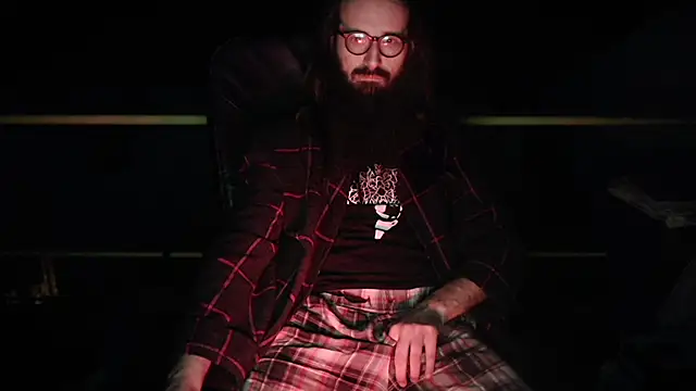 contemptumundi888 online show from February 21, 7:10 pm