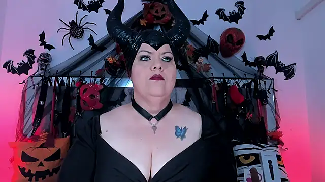 vanessa moka online show from October 30, 12:14 pm