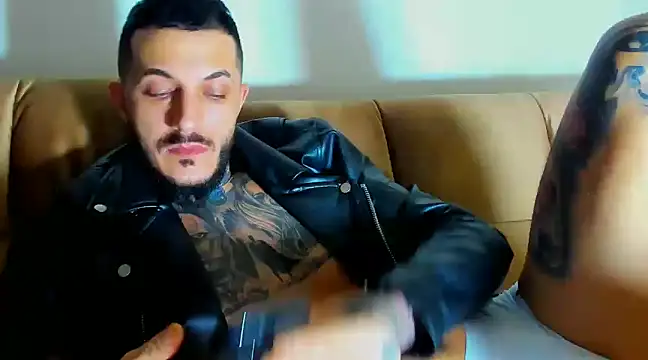 MentoXXL online show from January 3, 4:59 pm