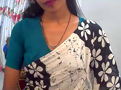 Snapshot of sexy_janu25 chatting on June 11, 5:59 am sexy janu25 online show from June 11, 5:59 am