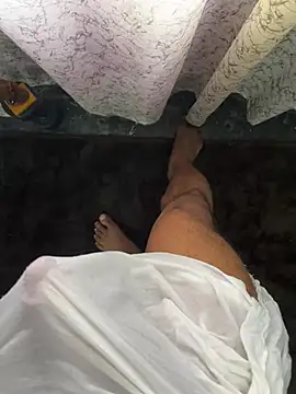 mikemacluffy online show from December 10, 9:01 am