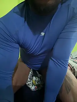 mikemacluffy online show from April 15, 2:50 am