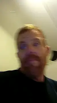 Snapshot of Jay81 chatting on December 5, 1:20 am Jay81 online show from December 5, 1:20 am