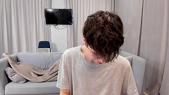 Im Shine Guy online show from January 2, 8:13 pm