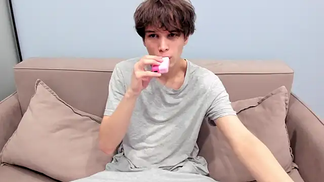 Im Shine Guy online show from November 29, 8:20 pm