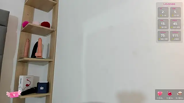 Snapshot of vivianne_scott chatting on October 22, 12:04 pm vivianne scott online show from October 22, 12:04 pm