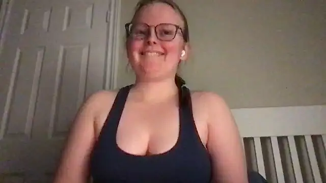lexie lilacs online show from January 22, 2:48 am