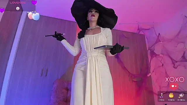 Snapshot of AndreaVelasco chatting on October 31, 6:26 pm AndreaVelasco online show from October 31, 6:26 pm